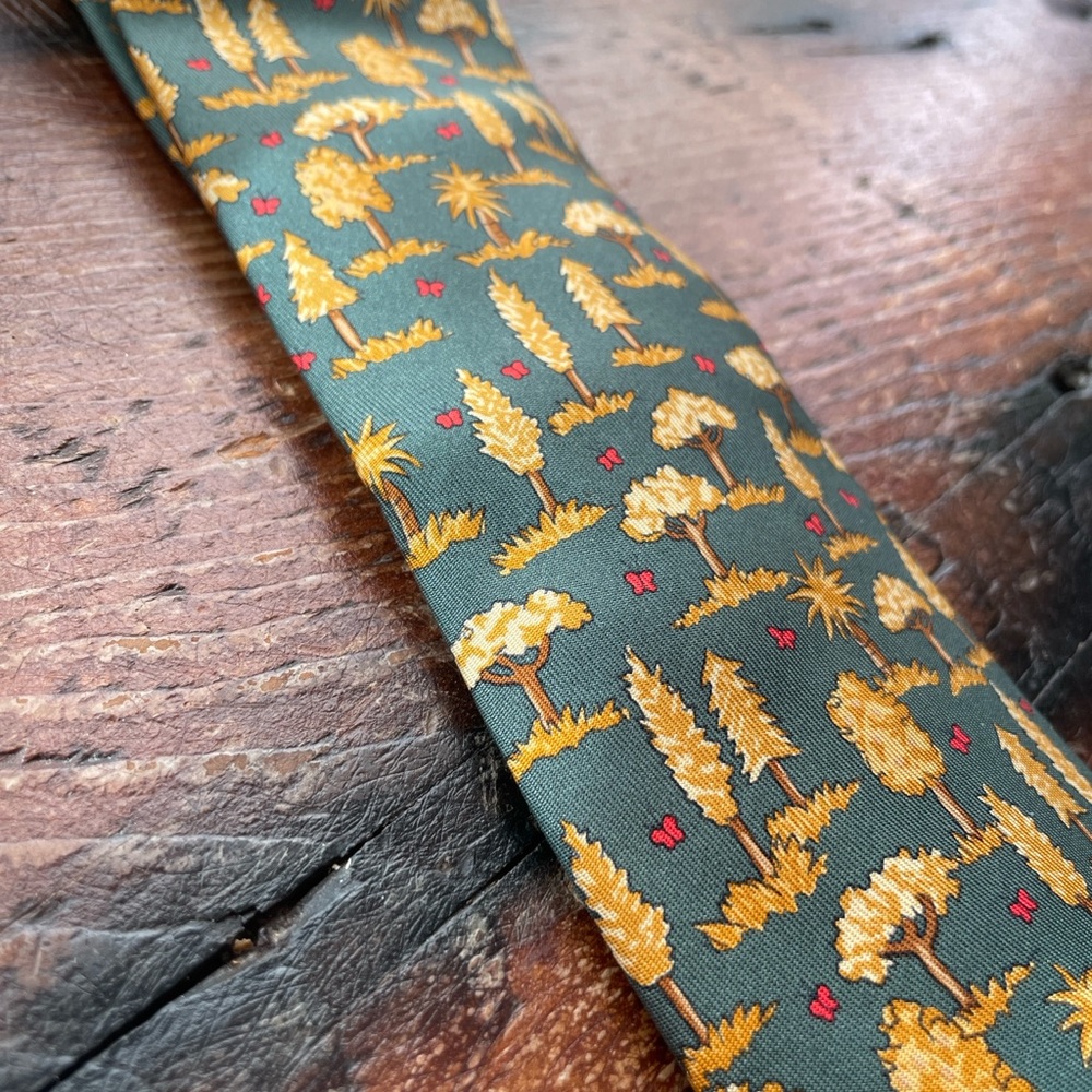 Hermes Forest Green and Gold Motif Tie